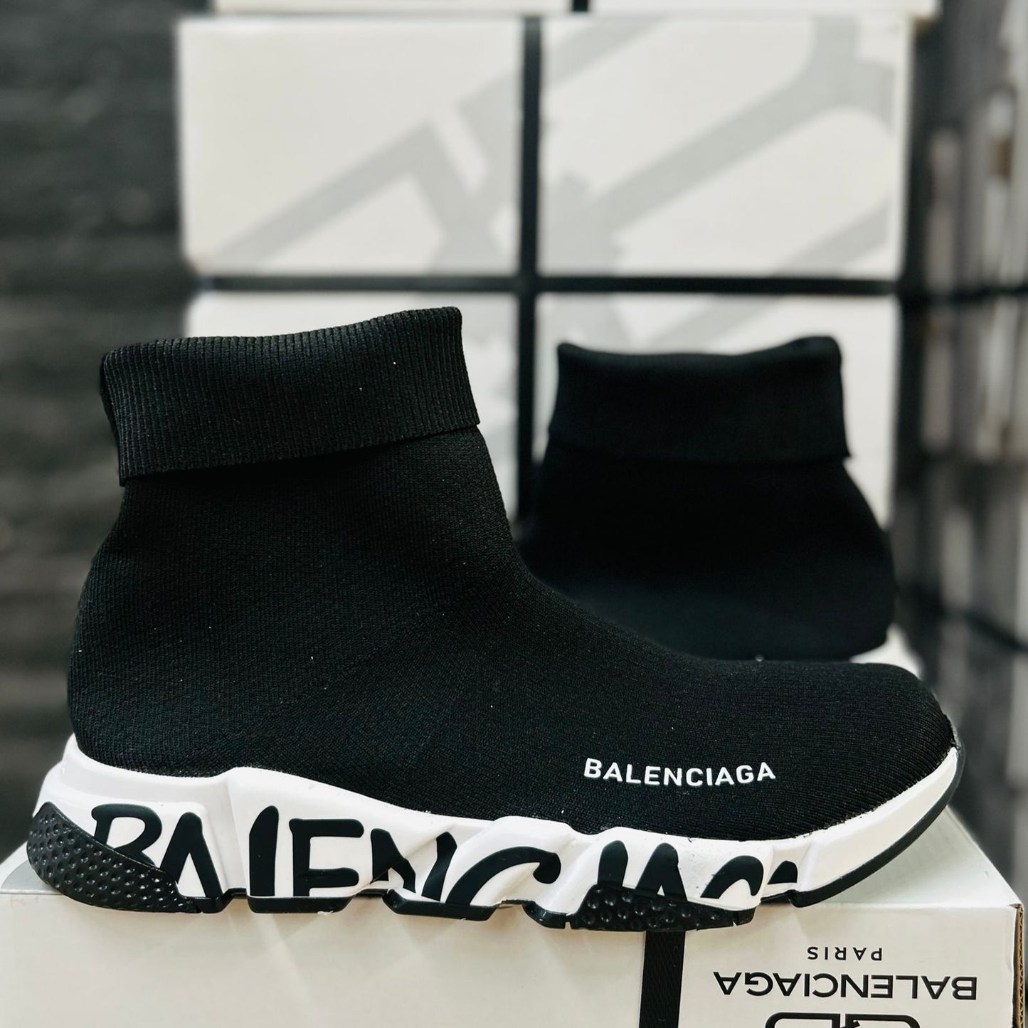 Sneaker Minimalista 5700