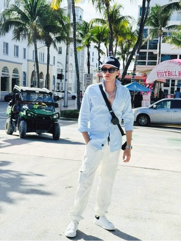 Sneaker Minimalista W/BG 5679