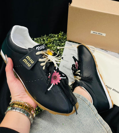 Sneaker Vintage Black M I U